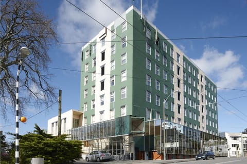 Property building, Day