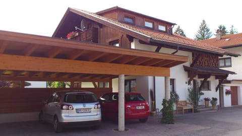 Facade/entrance, Parking