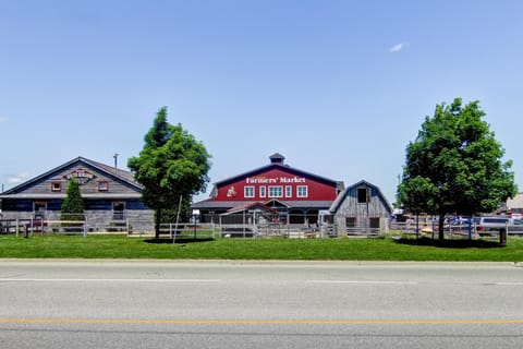Nearby landmark