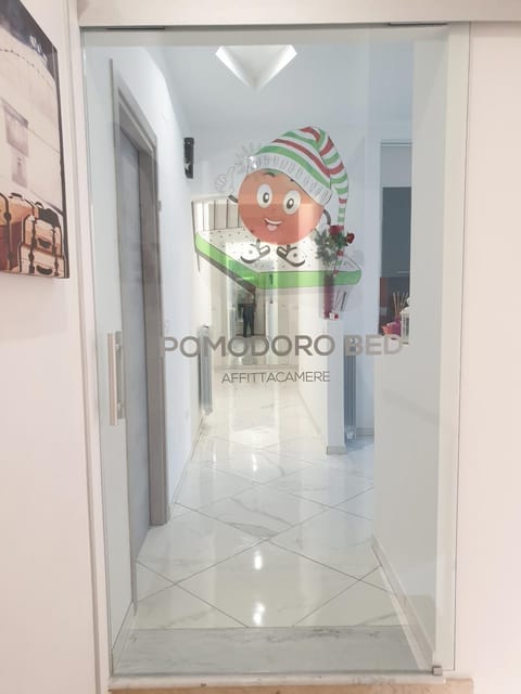 Facade/entrance, Property logo or sign, Lobby or reception, Logo/Certificate/Sign, Certificate/Award