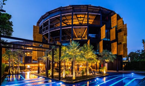Property building, Night, Pool view, Swimming pool