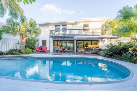 Natural landscape, Garden, Seating area, Pool view, Swimming pool