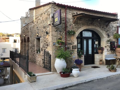 Property building, Street view