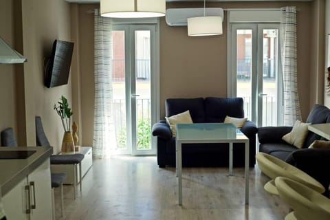 Balcony/Terrace, Kitchen or kitchenette, Living room, Seating area, Dining area
