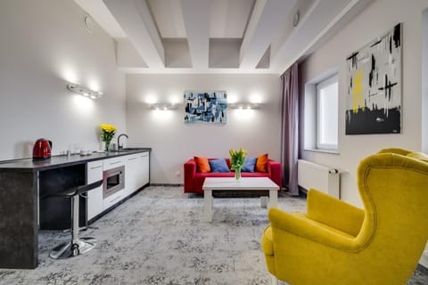 Kitchen or kitchenette, Living room