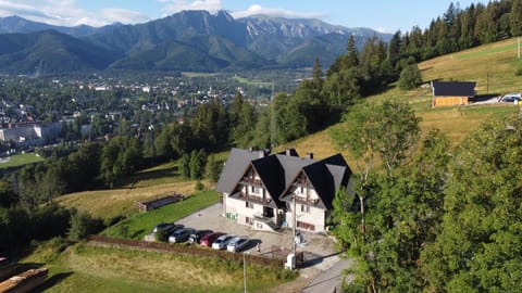 Property building, Patio, Nearby landmark, Off site, Day, Natural landscape, Bird's eye view, Summer, View (from property/room), On site, City view, Garden view, Landmark view, Mountain view, Street view, Quiet street view, Inner courtyard view, Parking