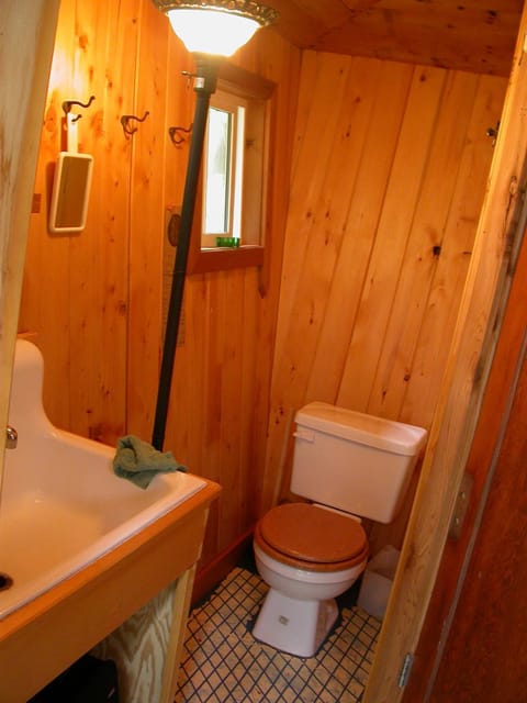 The Magical Dome Nature lodge in Vancouver Island