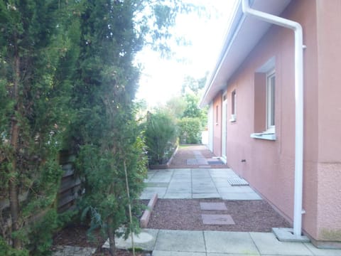 Facade/entrance, Garden view