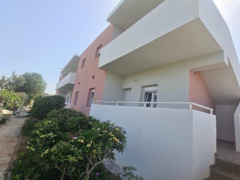 Hippokratis Apartments Apartment hotel in Crete