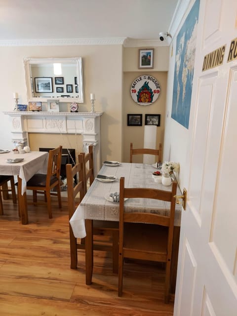 LegenDerry B&B Bed and Breakfast in Londonderry