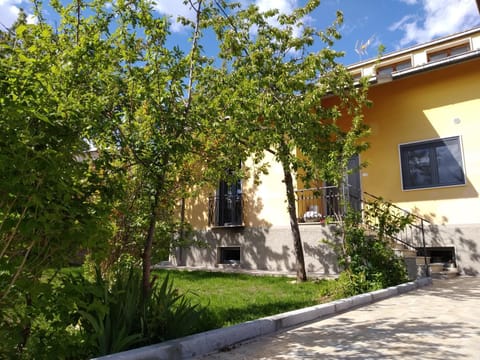 Facade/entrance, Garden