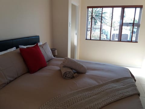 Flamingo Palms Apartment in Cape Town