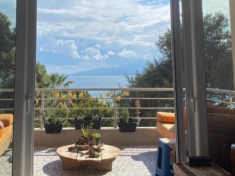 Saranda Center (above promenade) Apartment in Sarandë