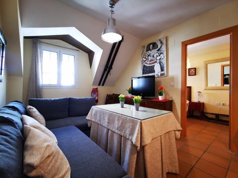 TV and multimedia, Living room, Photo of the whole room