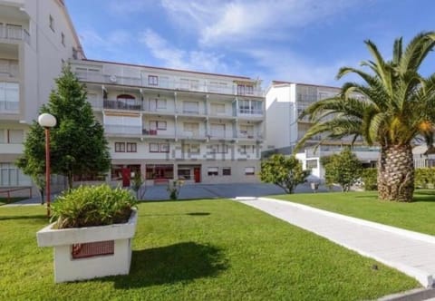 Property building, Spring, Natural landscape, Garden, Garden view