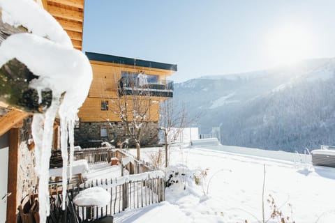 Property building, Winter