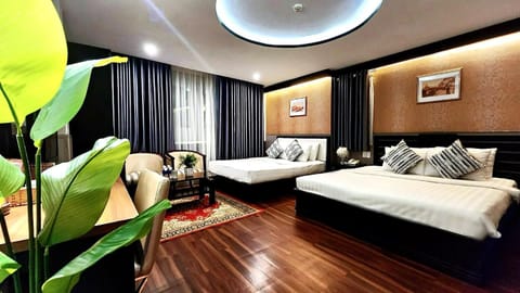 Bed, Living room, Photo of the whole room, Bedroom