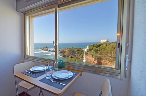 Living room, Dining area, Sea view