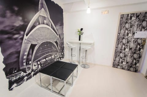 Facade/entrance, Lounge or bar