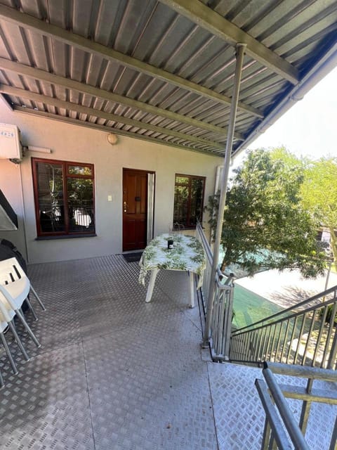 3 on Nebraska Accommodation Apartment in Cape Town