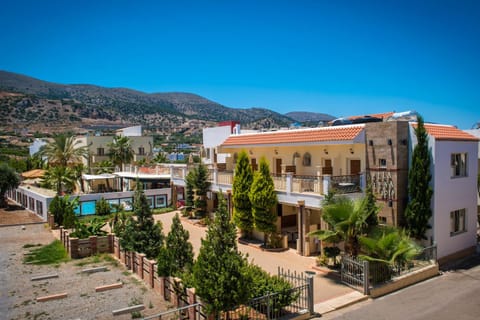 Floor plan, Landmark view, Street view
