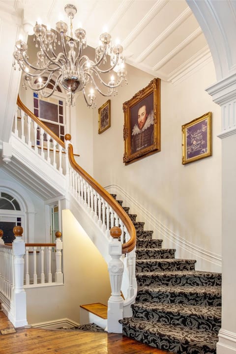 Facade/entrance, Lobby or reception, Decorative detail