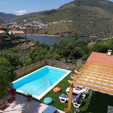 Pool view, River view, Swimming pool