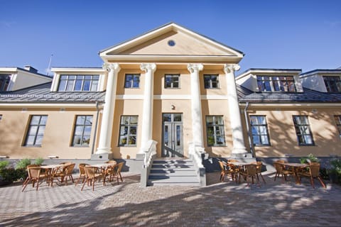 Facade/entrance, On site