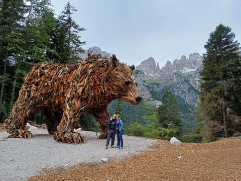 Nearby landmark, People, Mountain view