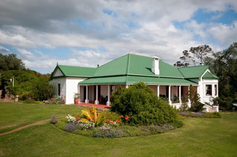 Facade/entrance, Garden, Balcony/Terrace, Garden view