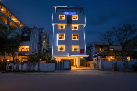 Property building, Facade/entrance