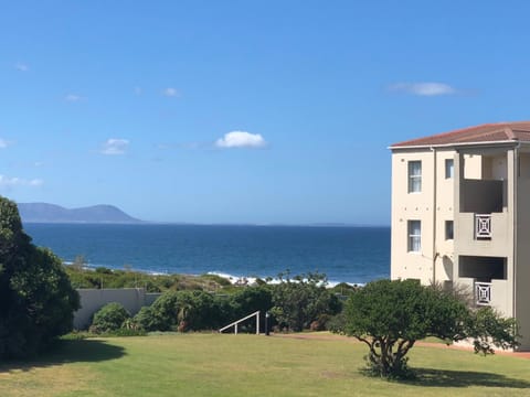123 hbc Apartment in Hermanus