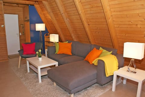 Zeltdachhaus _ sehr strandnah fuer House in Damp