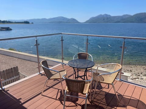Day, Natural landscape, View (from property/room), Balcony/Terrace, Seating area, Lake view, Mountain view, Sea view