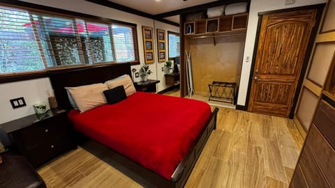 Kaza Kokos Bed and Breakfast in Oceanside