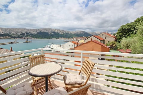 Apartments Silvija Cubranic Bed and Breakfast in Lika-Senj County
