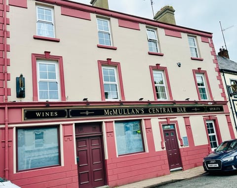 Central Bar Guesthouse Bed and Breakfast in Cushendall