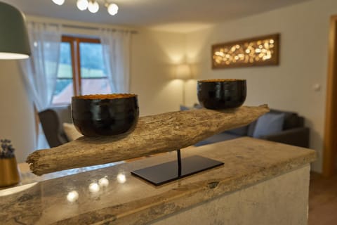 Living room, Decorative detail, Seating area