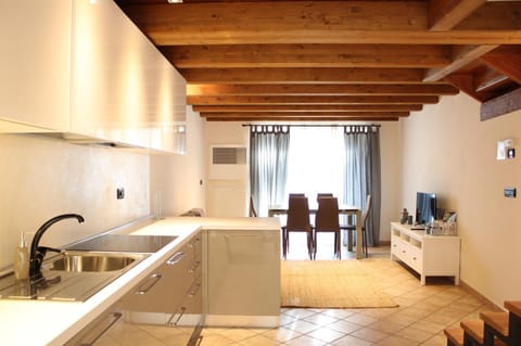 Kitchen or kitchenette, Living room, Seating area