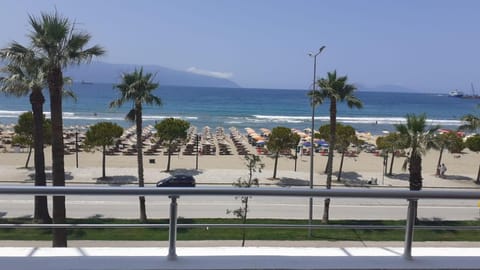 SEAVIEW APARTMENT LUNGOMAR n Apartment in Vlorë