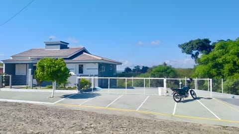 Property building, View (from property/room), City view, Landmark view, Area and facilities, Inner courtyard view, Parking