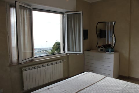 Bedroom, Sea view