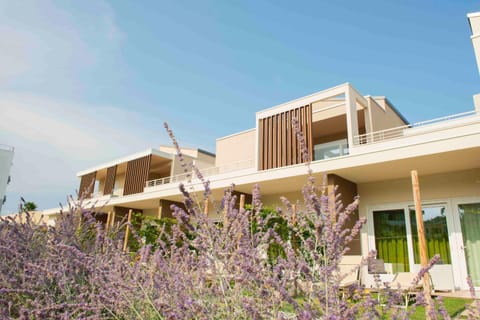 Patio, View (from property/room), Balcony/Terrace, Garden view