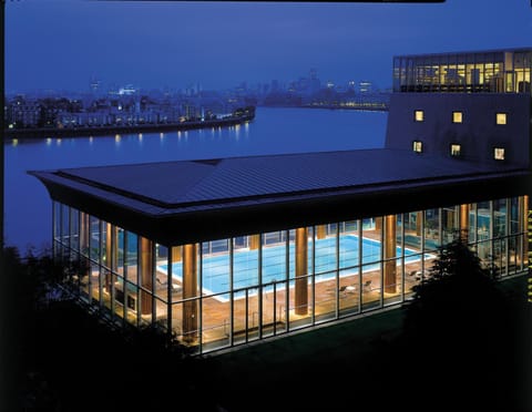 Pool view, River view, Swimming pool