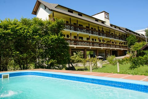 Bird's eye view, Swimming pool