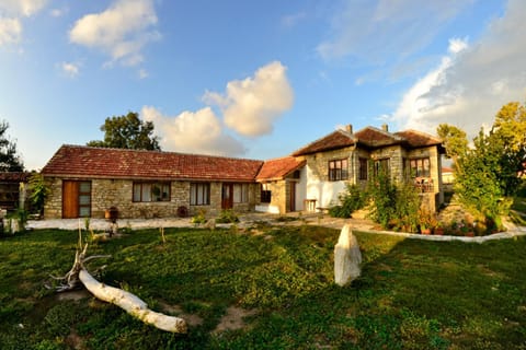 Facade/entrance, Garden