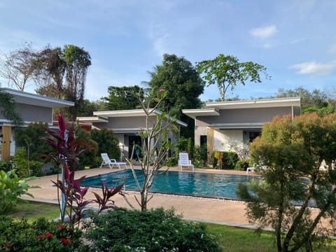 Oneandaman Resort Campground/
RV Resort in Khuekkhak