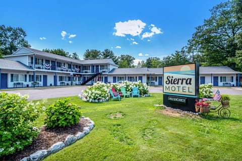 The Sierra Motel Motel in Traverse City