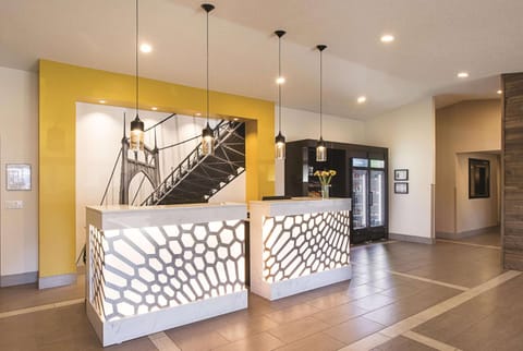 Lobby or reception, On site