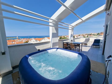 Patio, Hot Tub, Hot Tub, View (from property/room), Balcony/Terrace, Seating area, Sea view